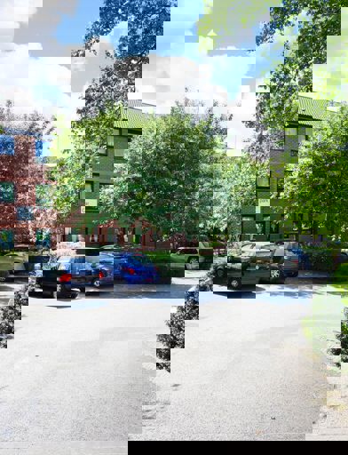 1842 Edward Onyon Court 008 