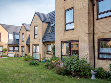 H21 Heseltine Court 3