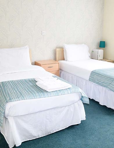 Edward Jobson Court Twin Bedroom 
