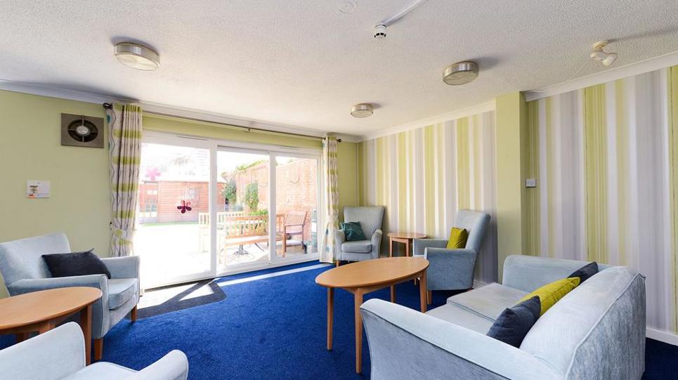 2910 Edwin Vincent Court 005