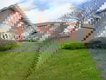 Applegarth Court 07