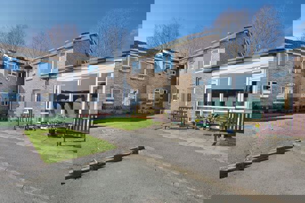 Viscount Bridgeman Court 006