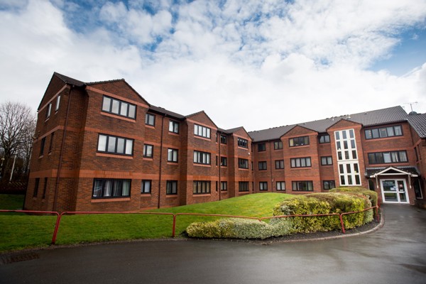 Avril Court 4