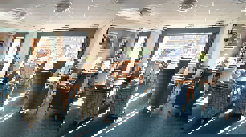 1902 Wallis Court 002