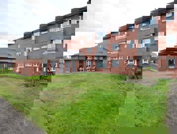 Major Cooper Court 012