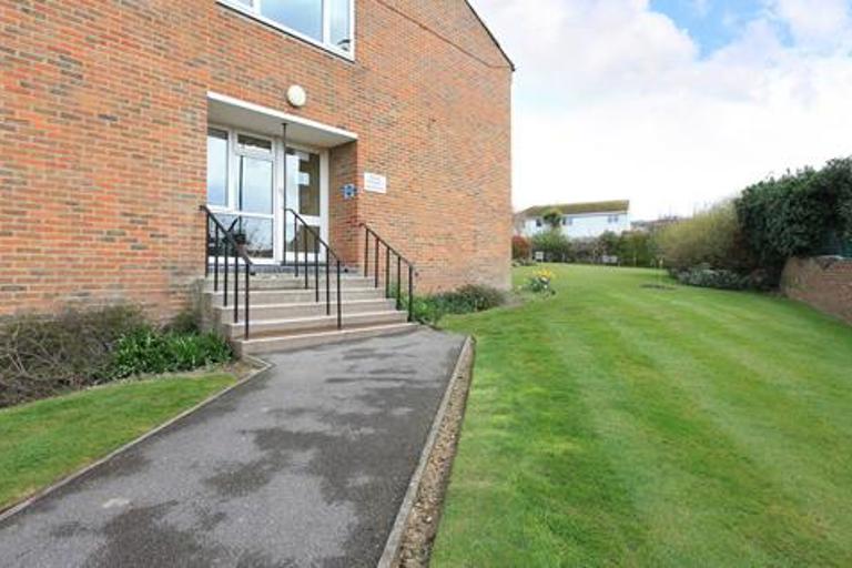 2403 Lord Cornwallis Court 006