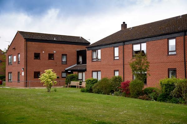 Bob Carter Court Exterior