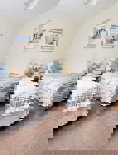 1609 Duke Of Beaufort Court 007