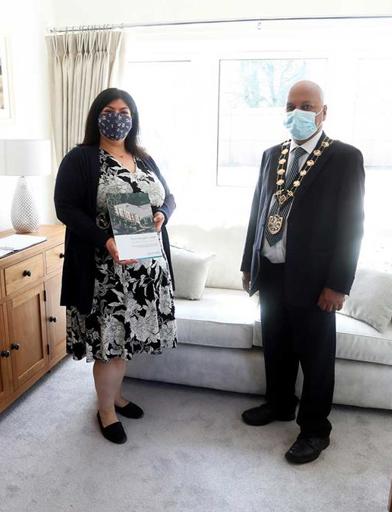 Mayor Of Eastleigh Councillor Darshan Mann And Millie Lewis Court Manager In Living Room 1 