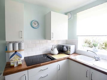Minden Court 1 Apartment Kitchen