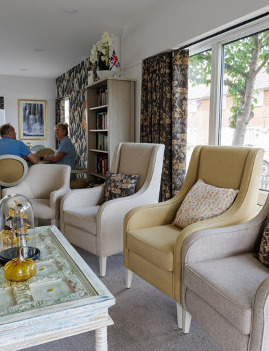 Communal area with chairs and tables 