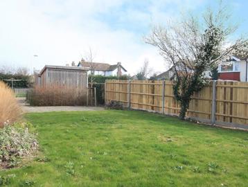 2415 Crispe House 006