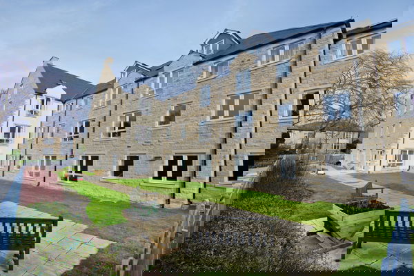 3205 Greyfriars 005