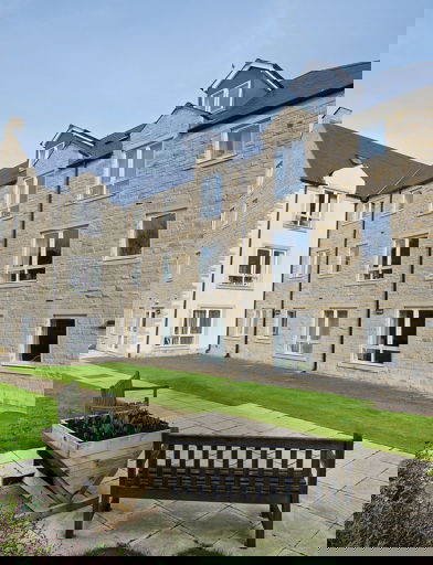 3205 Greyfriars 005 