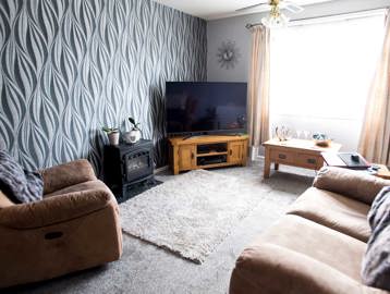Lord Cromwell Court Apartment Living Room