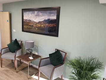 Sheppard Court Communal Seating