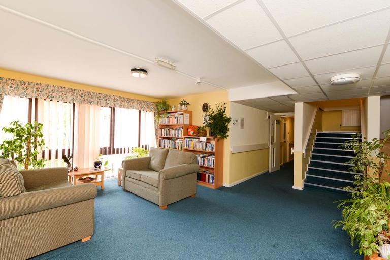 3904 Hildesley Court 004