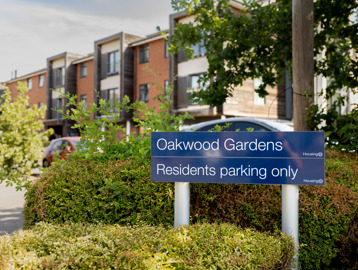 Oakwood Gardens outdoor signage 